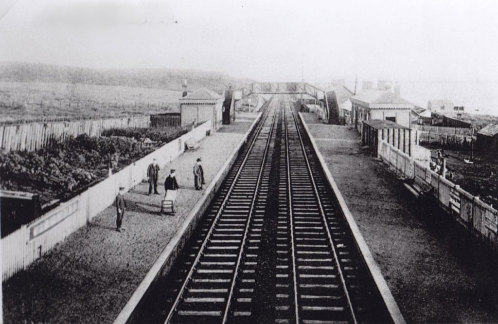 South Cobbinshaw train station